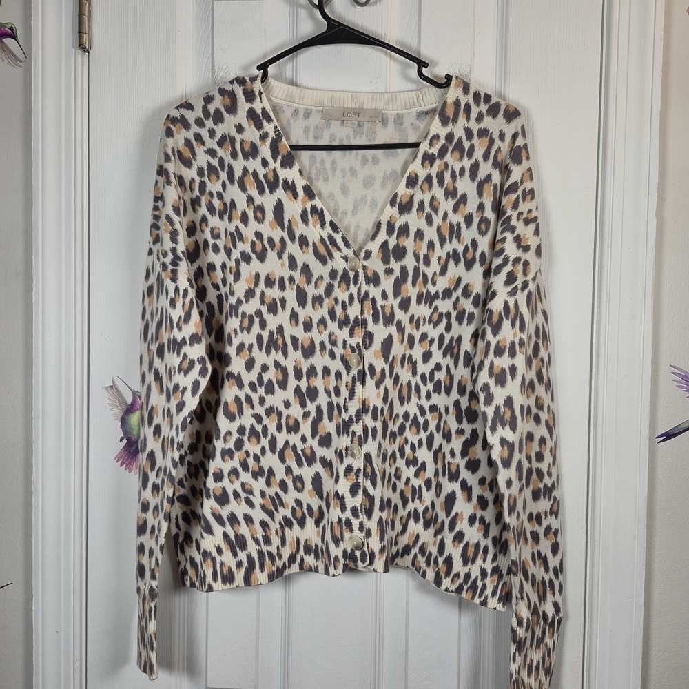 LOFT Petite Leopard Print V-Neck Button Front Cardigan LP Indie Sleaze Mob Wife